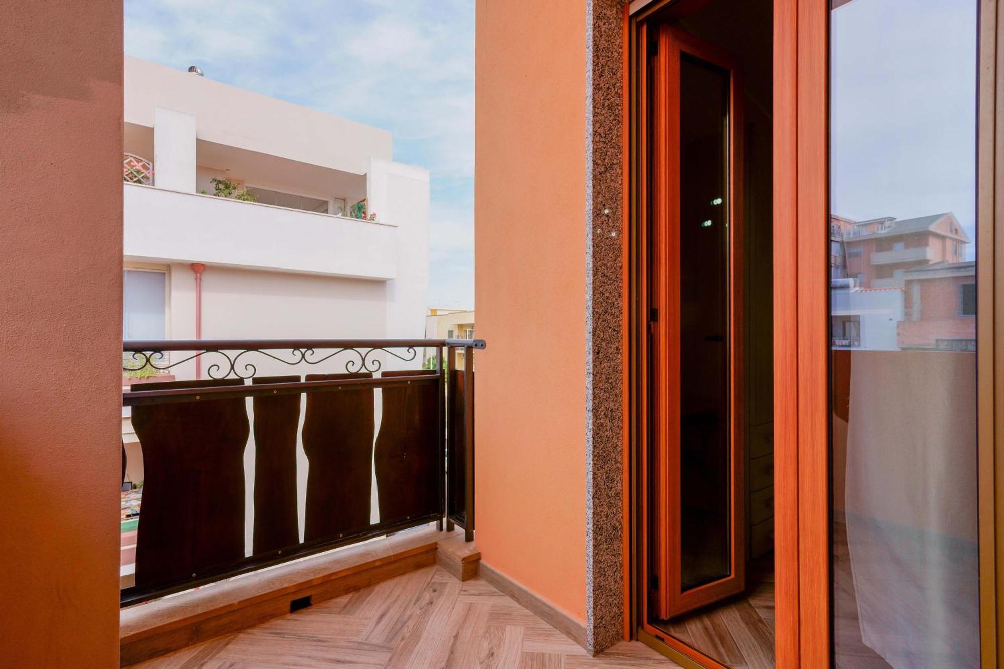Paradise Home Quartu Sant'Elena Exterior photo